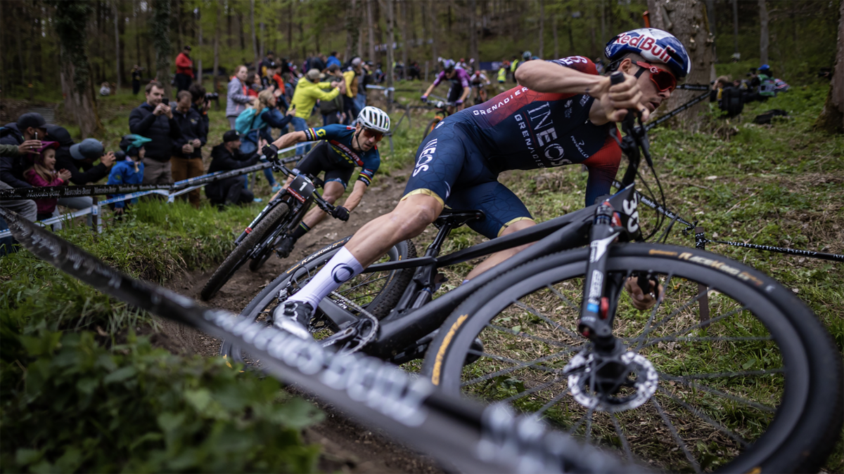 Tom Pidcock rides another unbranded BMC Fourstroke to Albstadt World ...