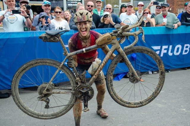 Unbound Gravel 200 winner Sofia Gomez Villafañe's Specialized Crux