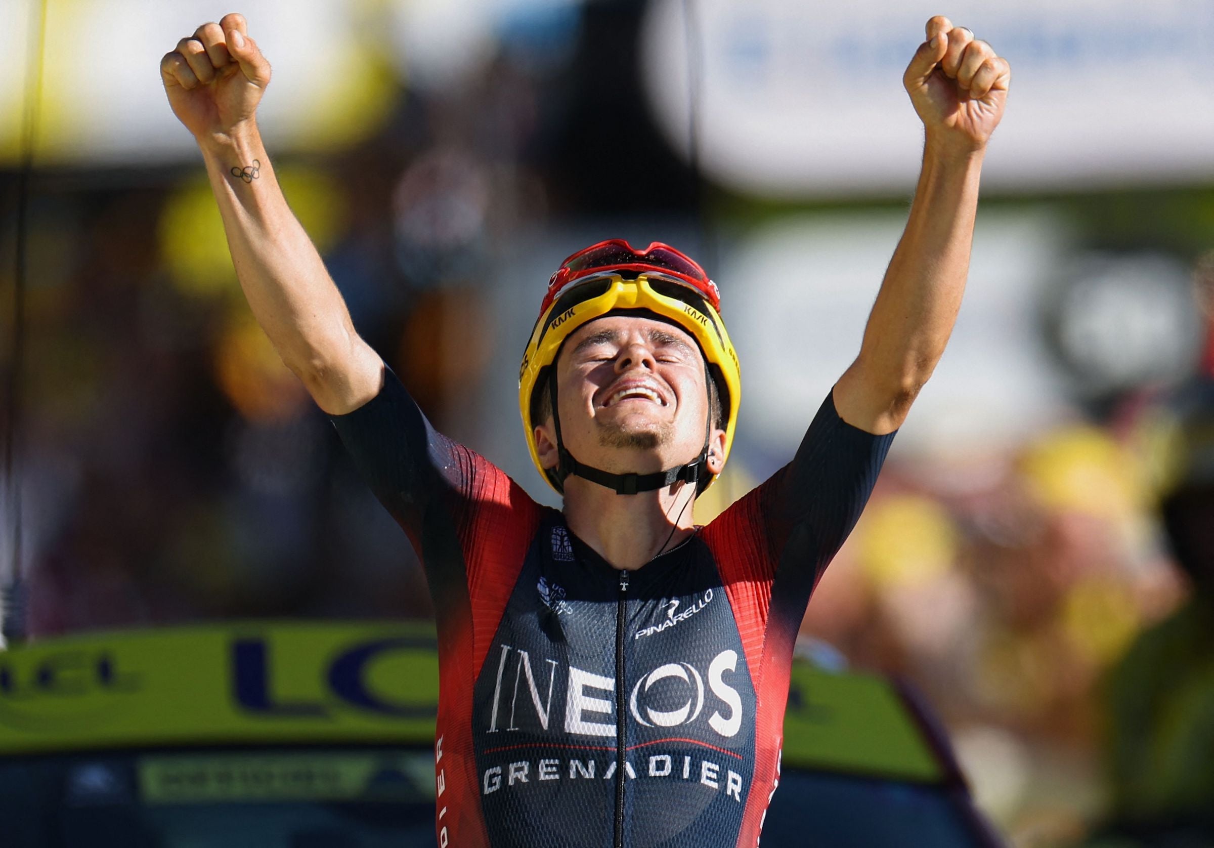 Vuelta a Espana: Philippe Gilbert wins stage 12 to register first victory  in rainbow jersey, Cycling News