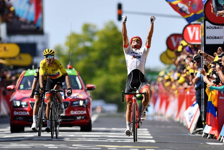 The Original Tour de France Yellow Jersey Was Made of Wool, History