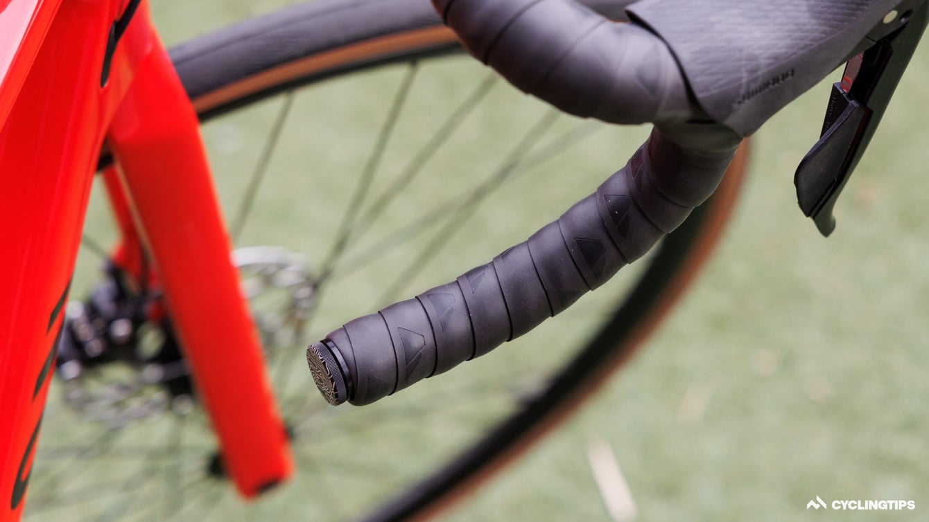 Dynaplug Covert Drop review: The fanciest of handlebar-stashed tubeless  plugs - Velo