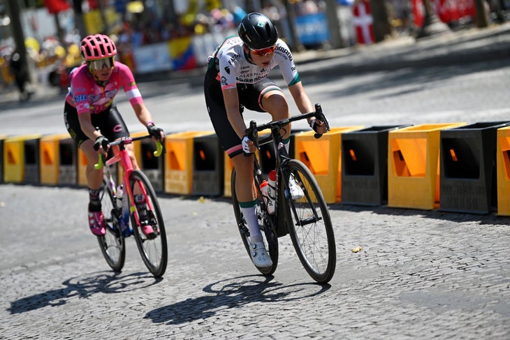 Mischa Bredewold on the attack on the opening stage of the Tour de France Femmes