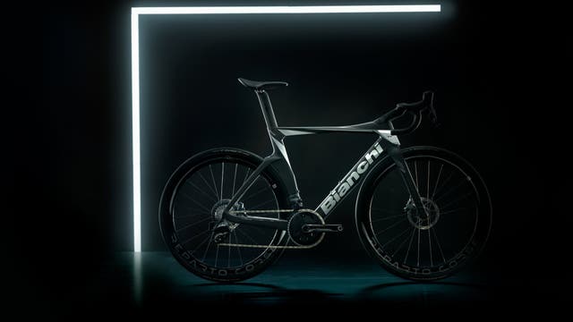 Unpacking the new Bianchi Oltre RC: We have questions and some answers