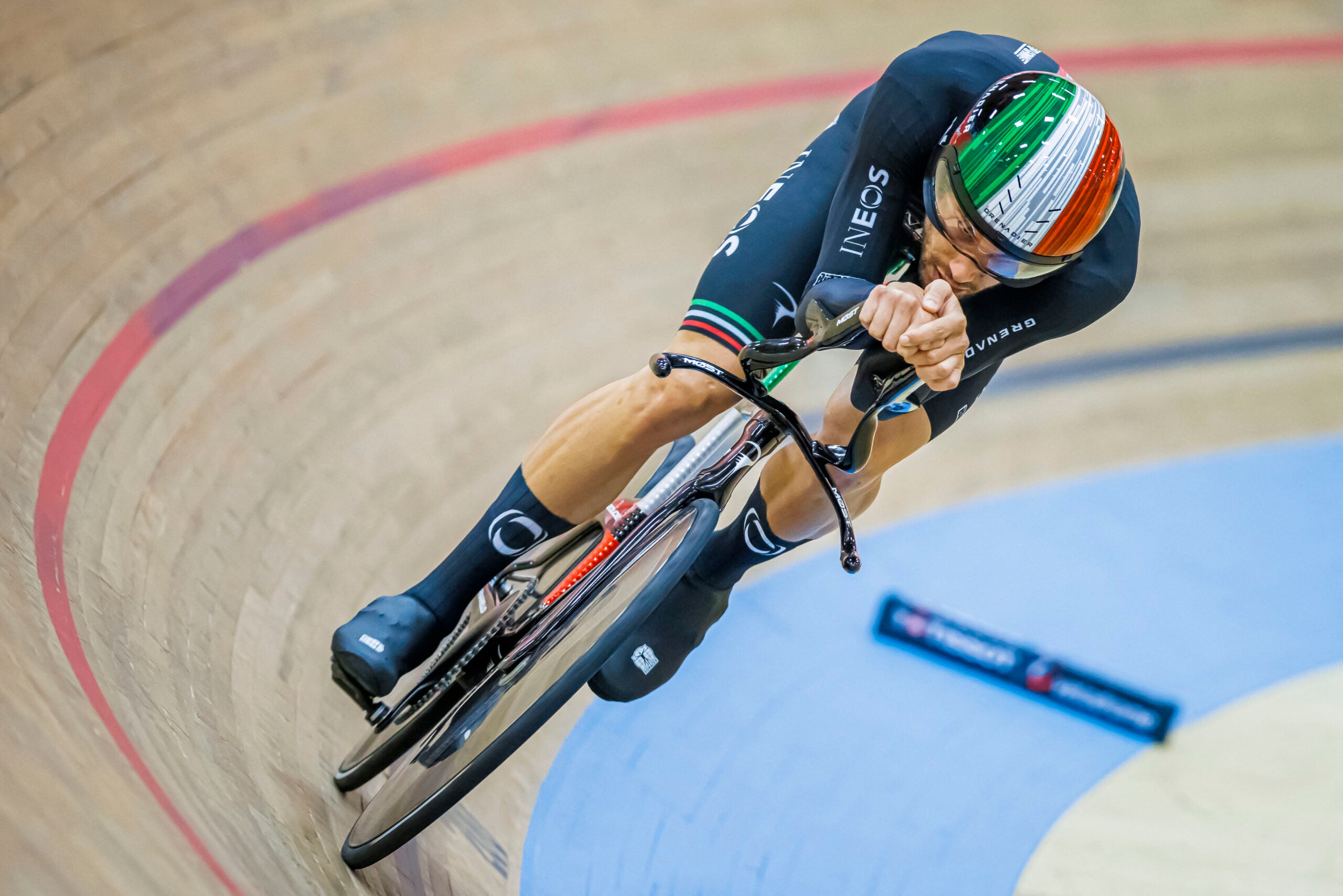 Ganna: Hour Record finale so painful 'I wanted to fall off or