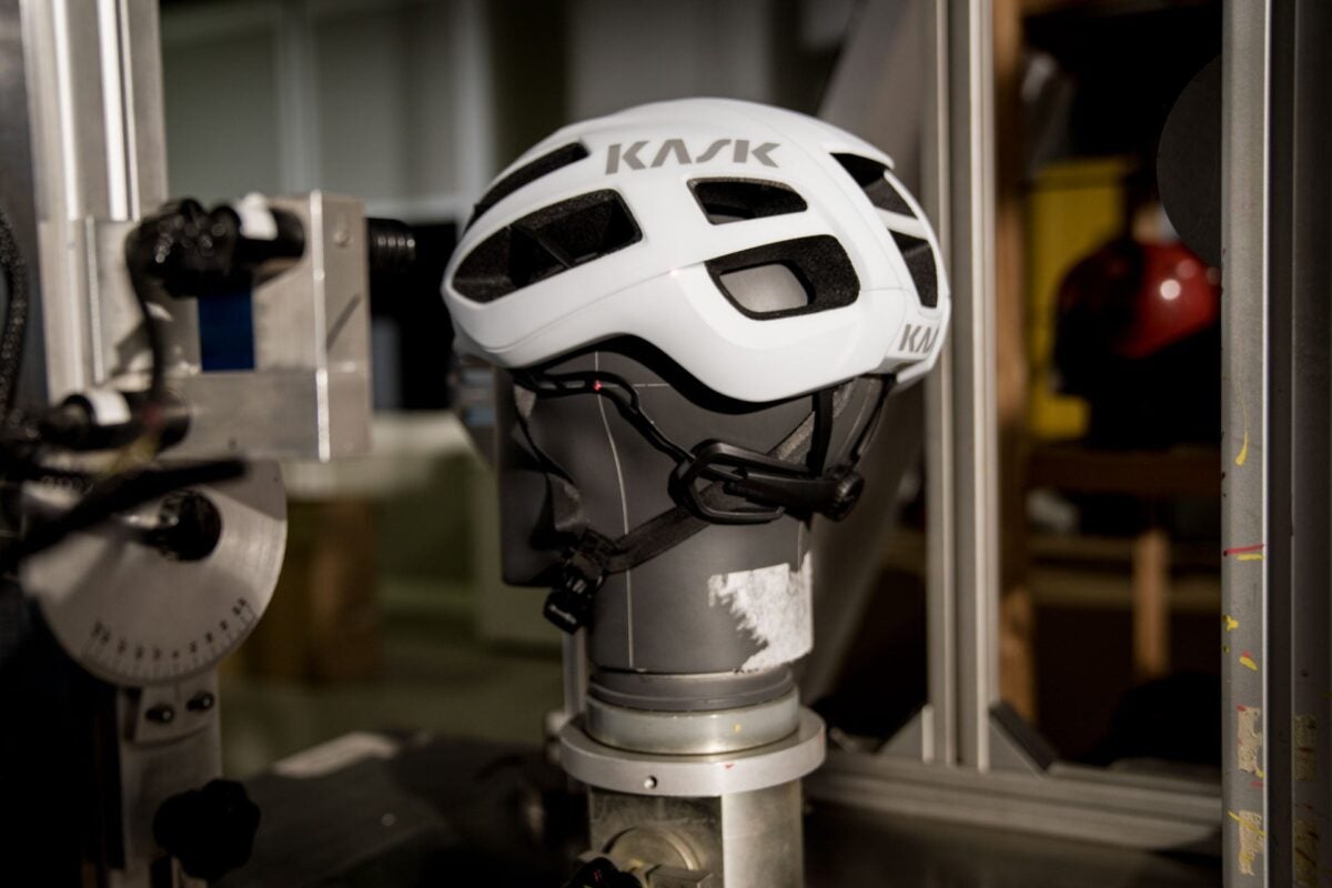 Kask protone helmet hot sale mips