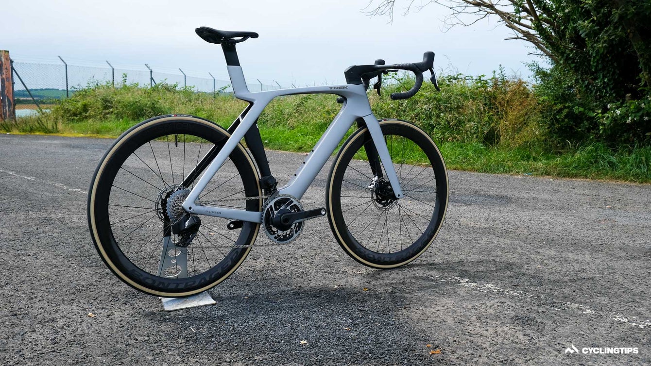 Madone slr cheap 7 disc review