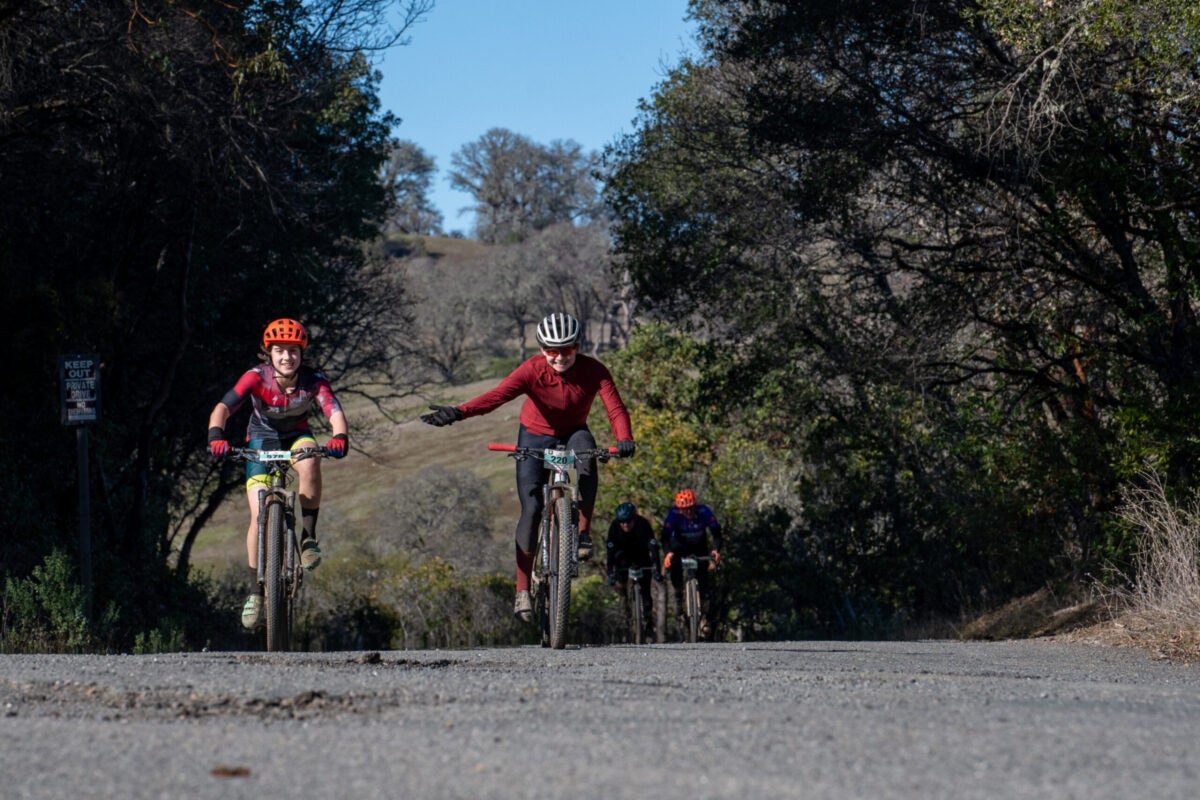 Grasshopper Adventure Series Season Opener Is All About The Girls - Velo