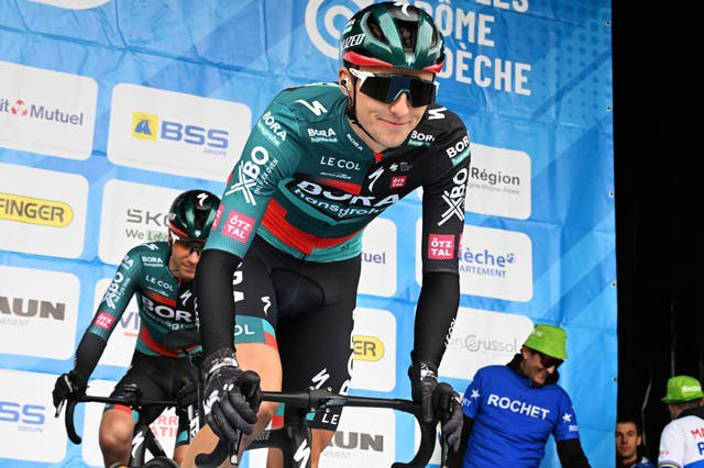 Rolf Aldag: It's 'unfair' to expect Jai Hindley to beat Tadej Pogačar or Jonas Vingegaard at Tour de France