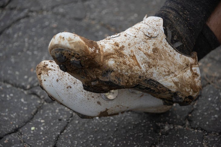 S-Works Recon SL Shoe Goes Full Gravel, Gets Wider, and Adds a Tunable  Pedal Interface - Bikerumor