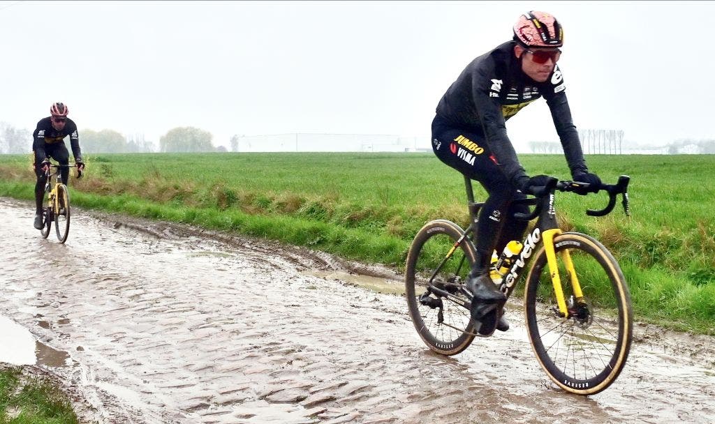 Rainy recons, slick cobbles rattle the Paris-Roubaix peloton: 'It was ...