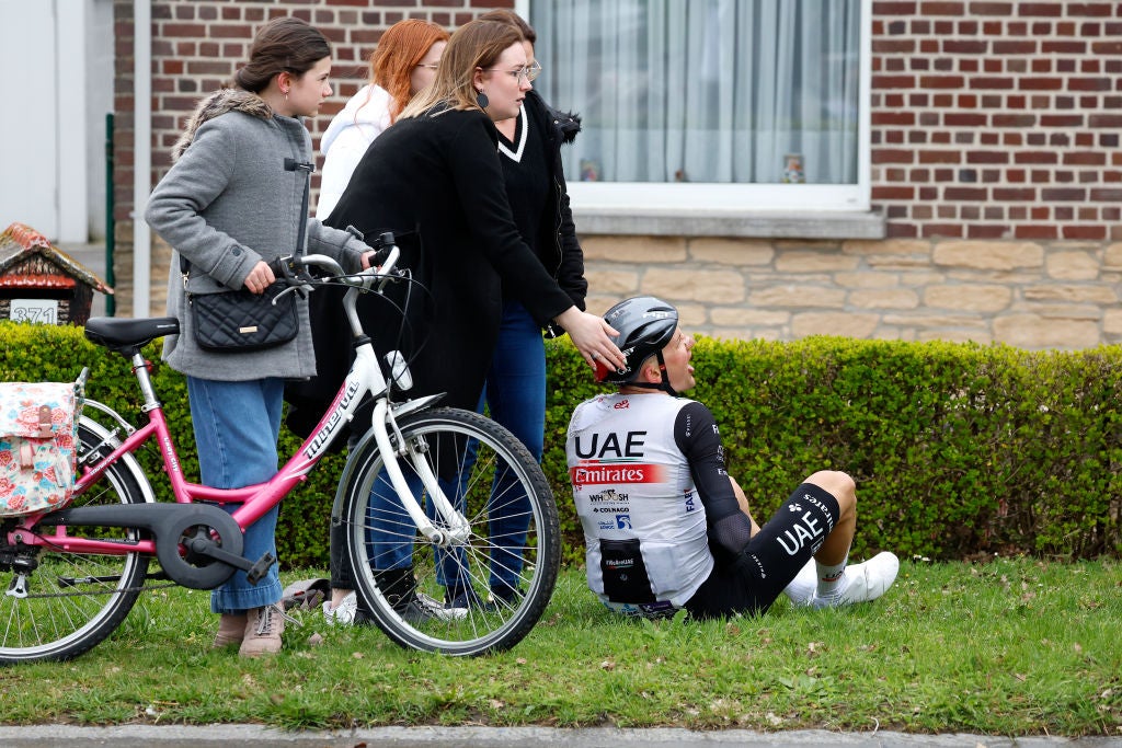 Tour of Flanders crash apology falls flat 'It was like a bowling ball