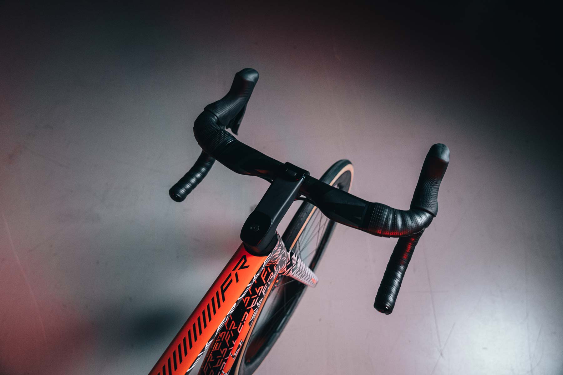 Felt teases 2024 FR road bike and brand new VR all road model Velo