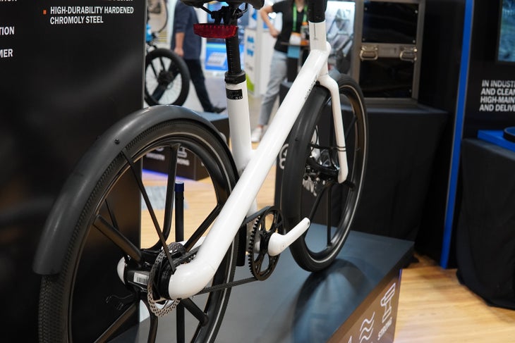 Exclusivité – Test du Pinion E-Drive : le vélo électrique à boîte de  vitesses, une vraie révolution ?