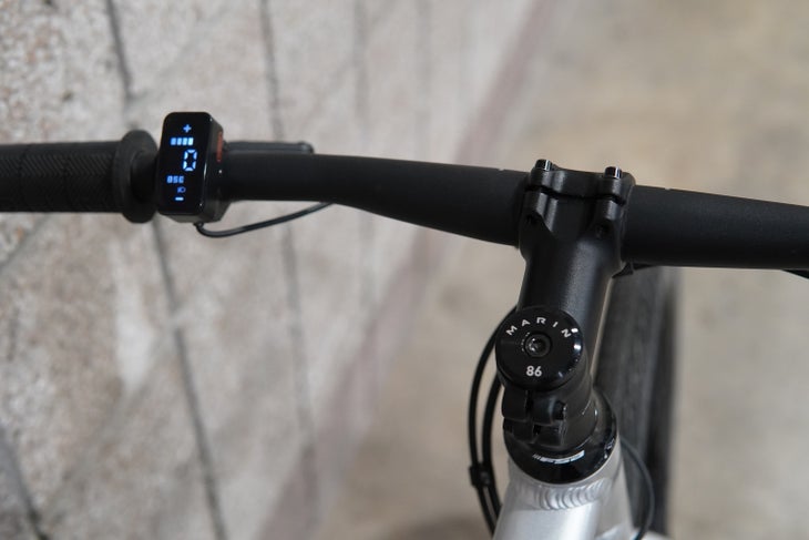 Marin_fairfax_Ebike_handlebar