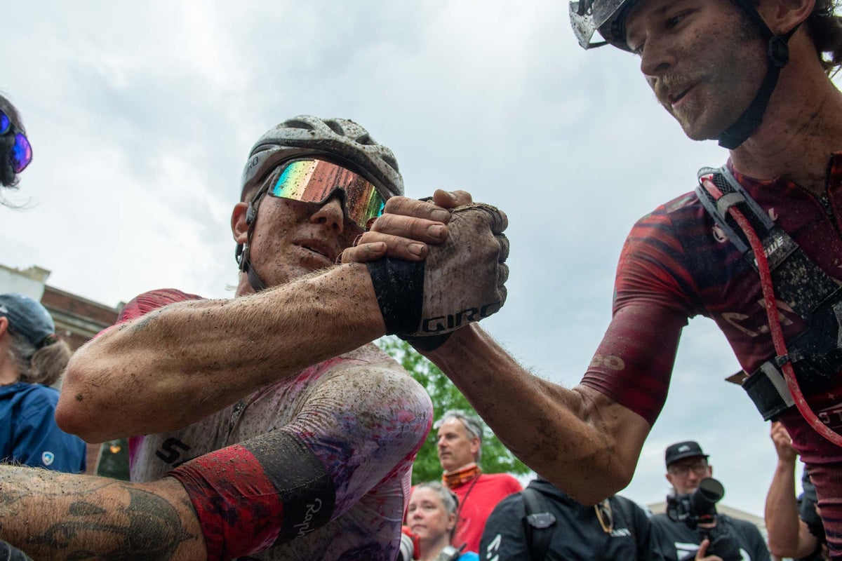 Keegan Swenson sprints to redemption at Unbound Gravel