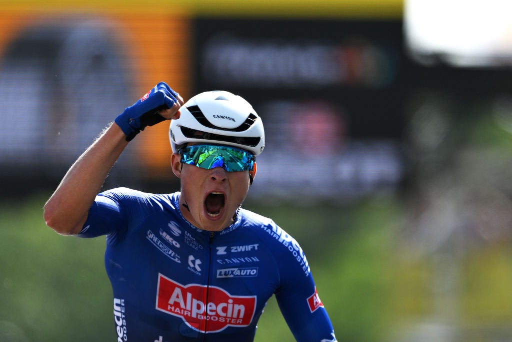 Tour de France stage 3: Jasper Philipsen wins after Mathieu van der Poel leadout
