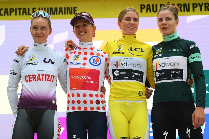 ‘It definitely feels amazing’: Niewiadoma exits Tour de France Femmes ...