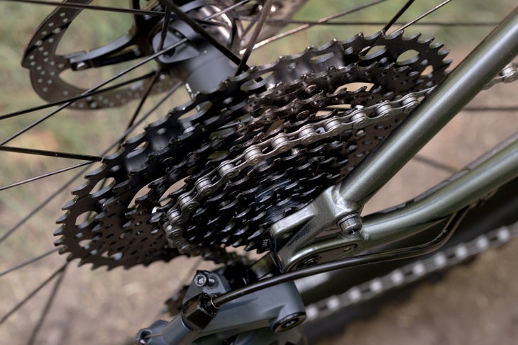 Microshift-Sword-drivetrain---cassette