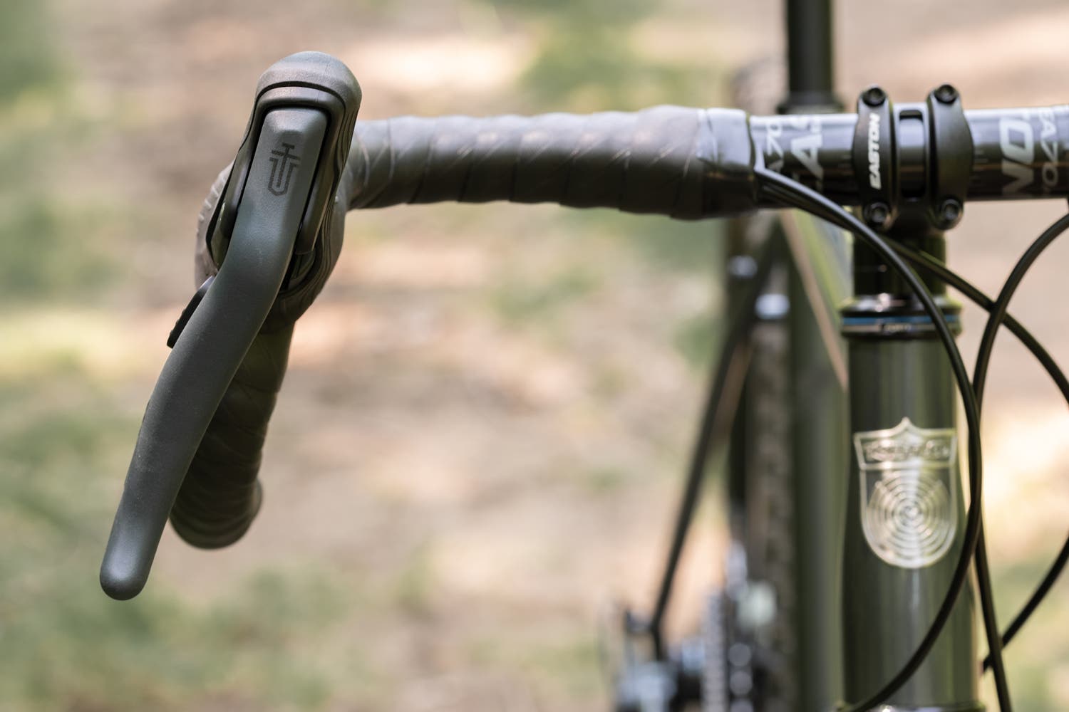 Microshift-Sword-drivetrain---front-brake-lever