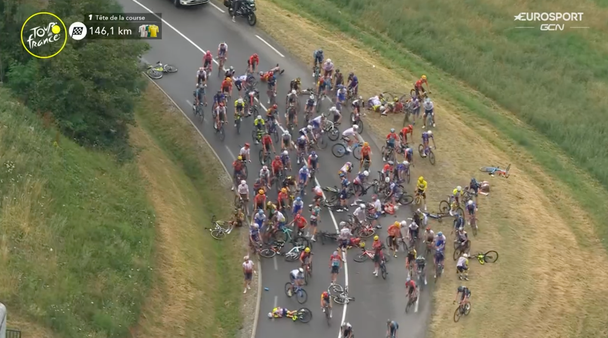 Tour de France stage 14 rocked by two early crashes, Bardet, Chaves, Meintjes abandon