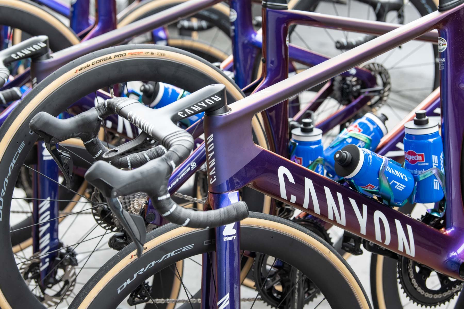 The 5 coolest things about the Canyon Aeroad of Alpecin-Deceuninck 