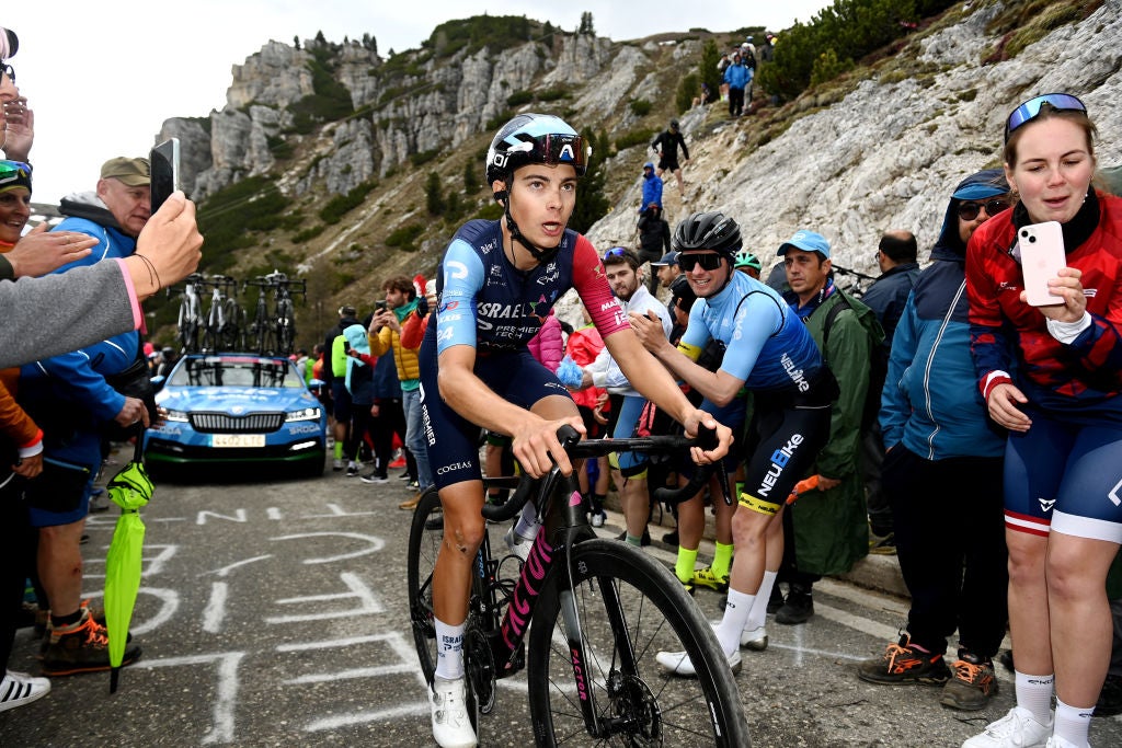 American climbing ace Matthew Riccitello roars into lead at Tour de l'Avenir