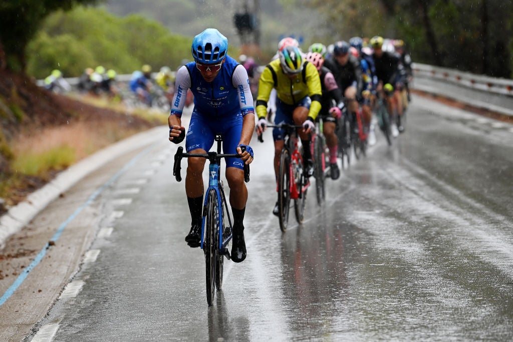 'They were crashing left and right': Riders, teams wrestle with another chaotic stage at the Vuelta a España