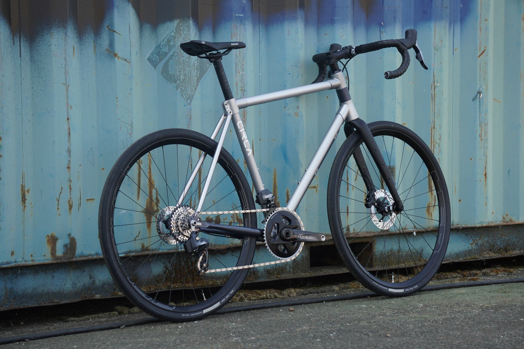 made-bike-show-circa-all-road-complete