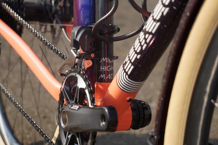 made-bike-show-flux-customs-rando-bike-bottom-bracket