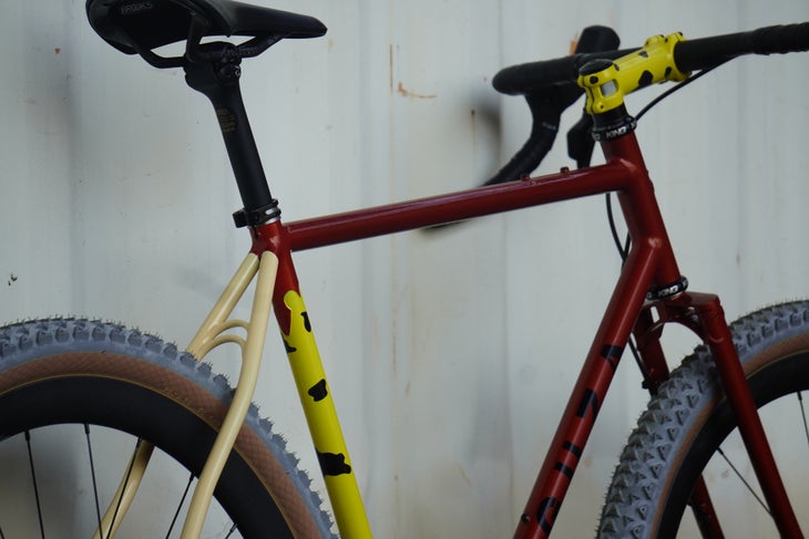 made-bike-show-onguza-gravel-bike-seat-tube