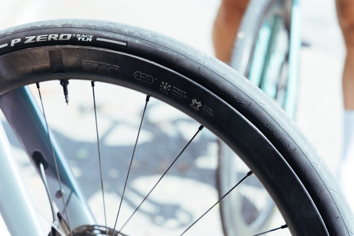 Fulcrum Wind 42 57 wheels secondary logos