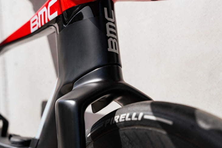 BMC-speedmachine-01-LTD-fork-crown
