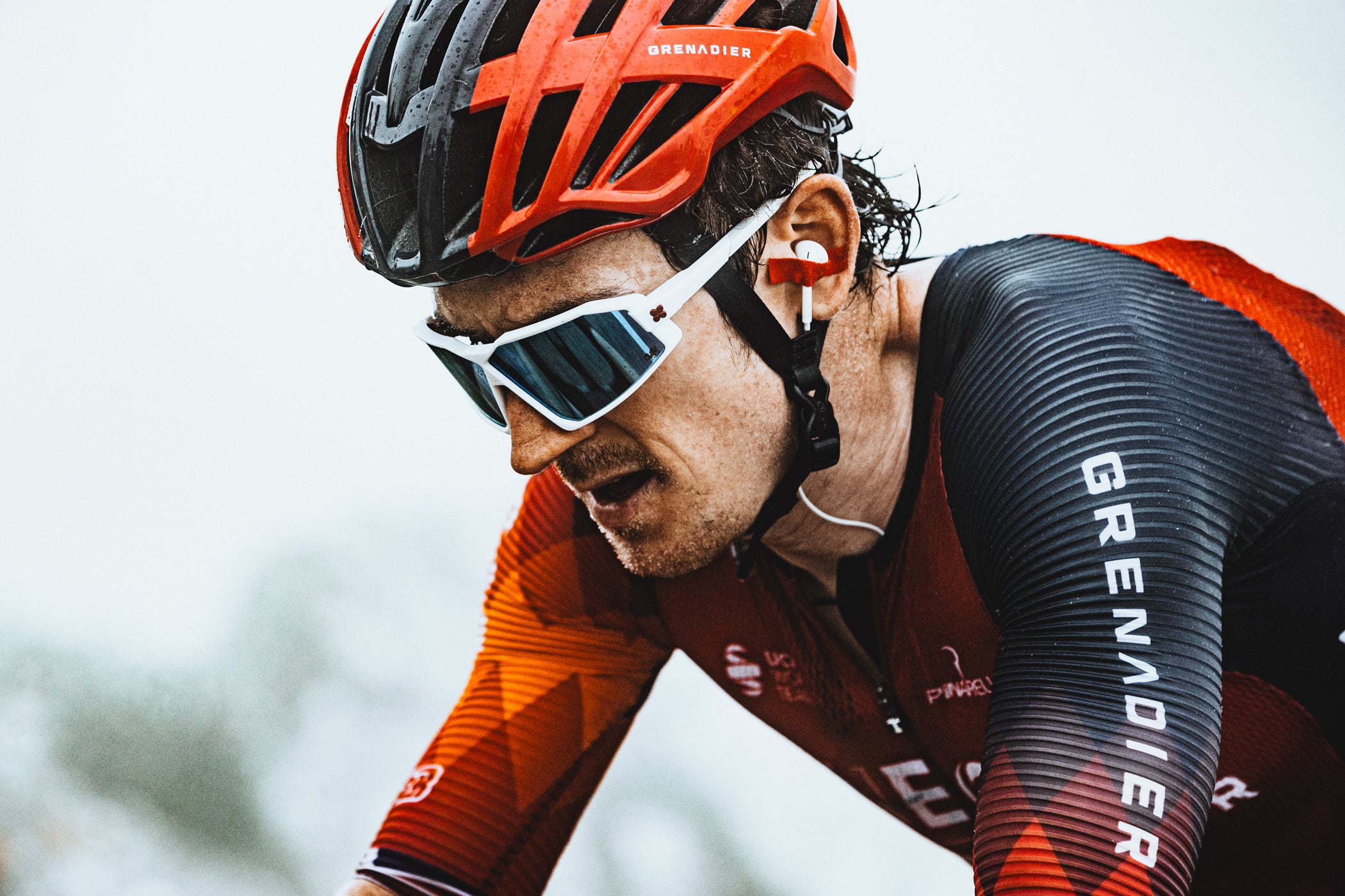 Geraint Thomas and Ineos Grenadiers make switch from Oakley to SunGod for  2023
