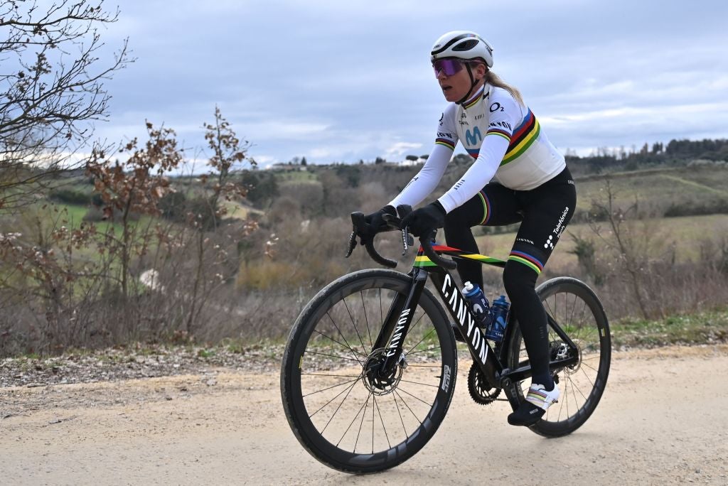 Annemiek van Vleuten latest European pro to confirm to race UCI Gravel World Championships