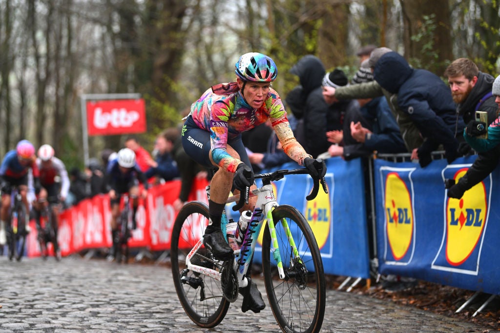 Bobby & Jens: Tiffany Cromwell’s gravel and road racing balancing act