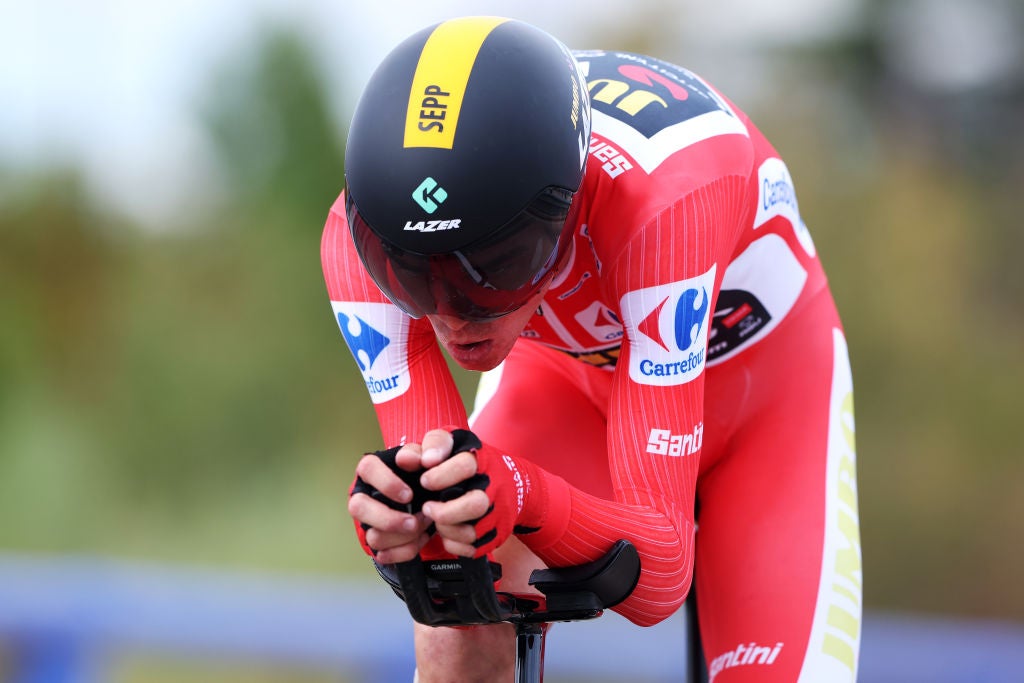 Vuelta a España stage 10: Sepp Kuss defends red jersey as Filippo Ganna proves untouchable