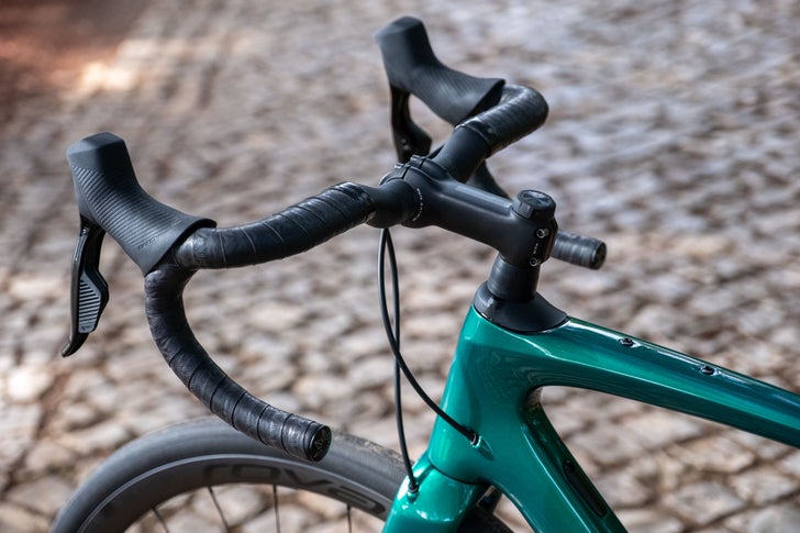 Specialized-Roubaix-SL8-8817