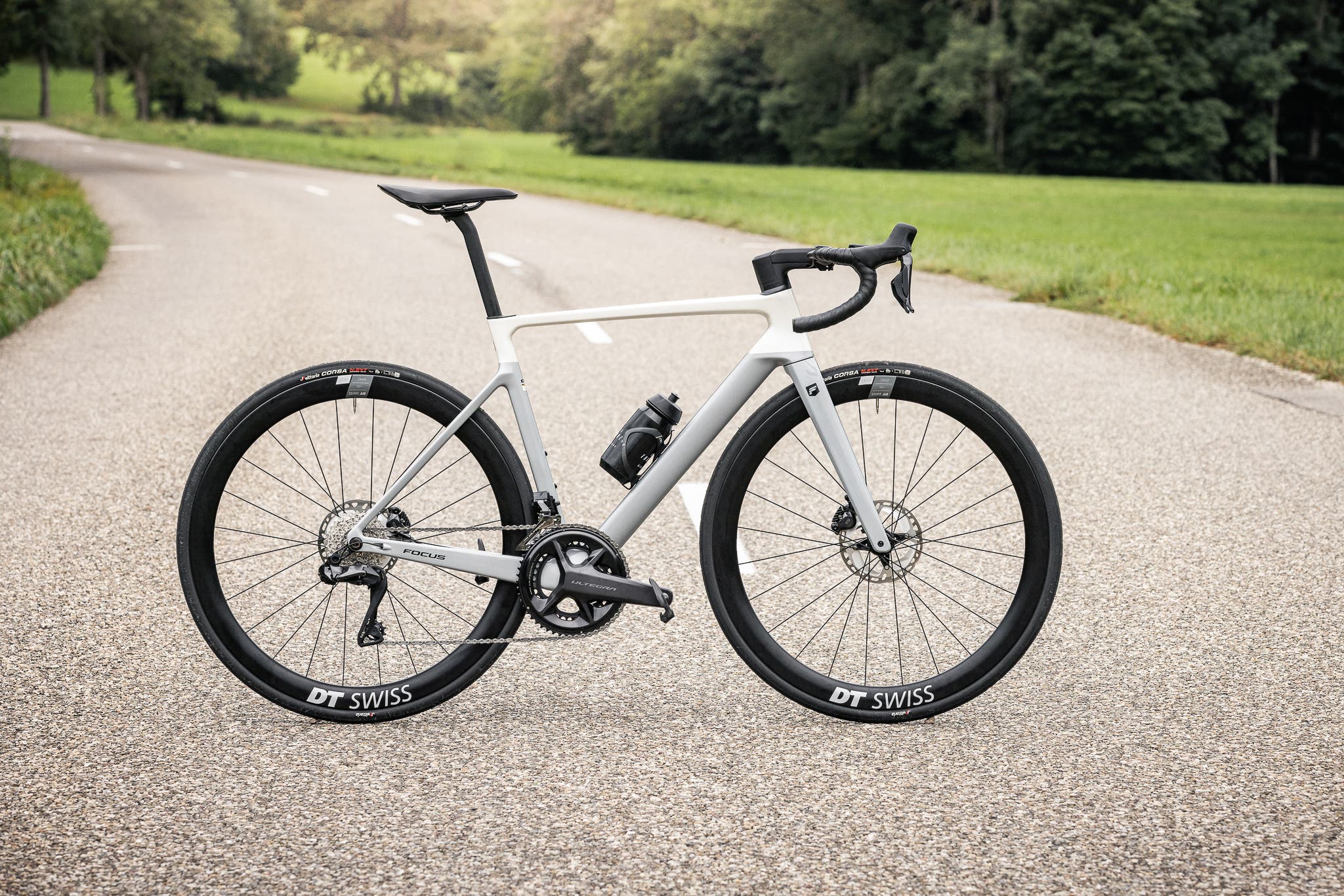 The Focus Izalco Max Road Bike is Stiffer, More Aero, and Less 