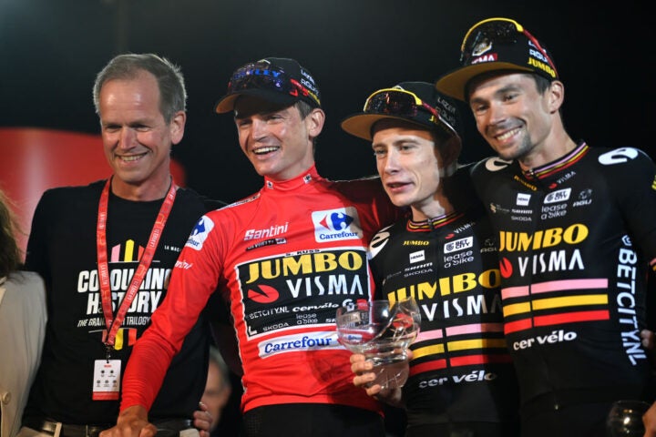 Jumbo-Visma wants to keep Roglič and take him to the Tour - Escape  Collective