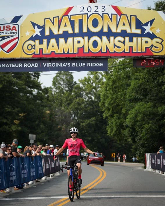 enzo hincapie winning a national championship