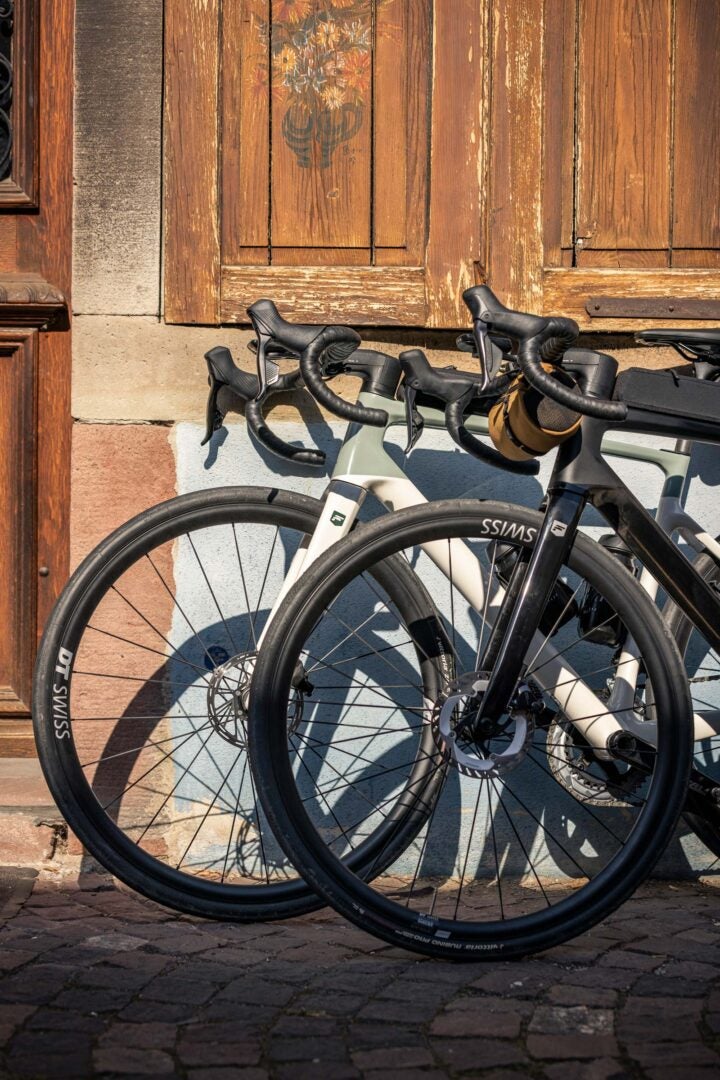 The 2024 Focus Paralane Looks Identical to the Izalco Max but