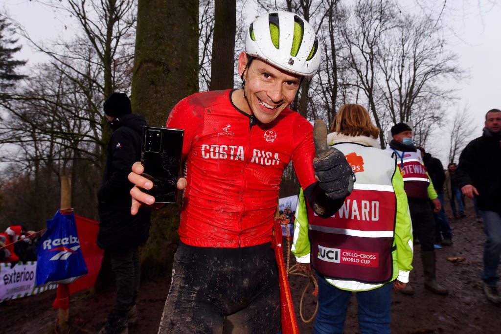 Costa Rican Apologizes After Nearly Derailing CX King Van der Poel: 'He Should Have Shoved Me Even Harder'