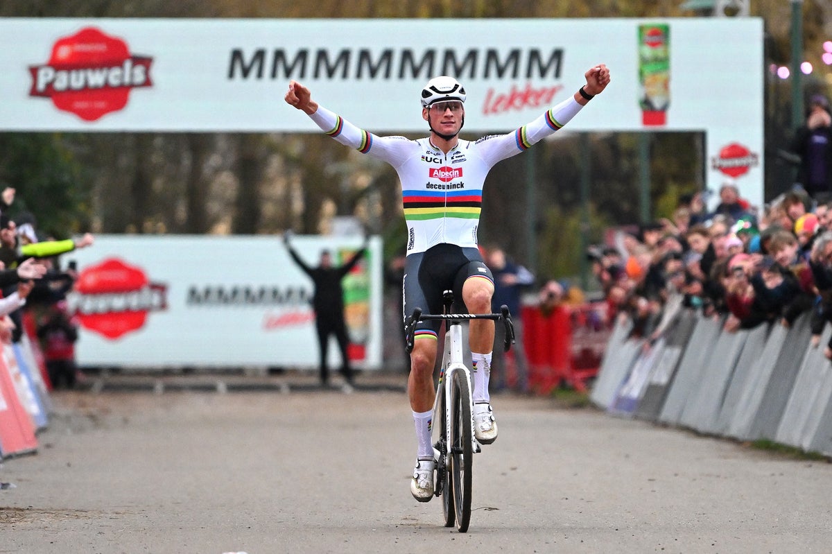 Mathieu van der Poel Swoops to 152nd Career Win in First Clash of 'Big 3'