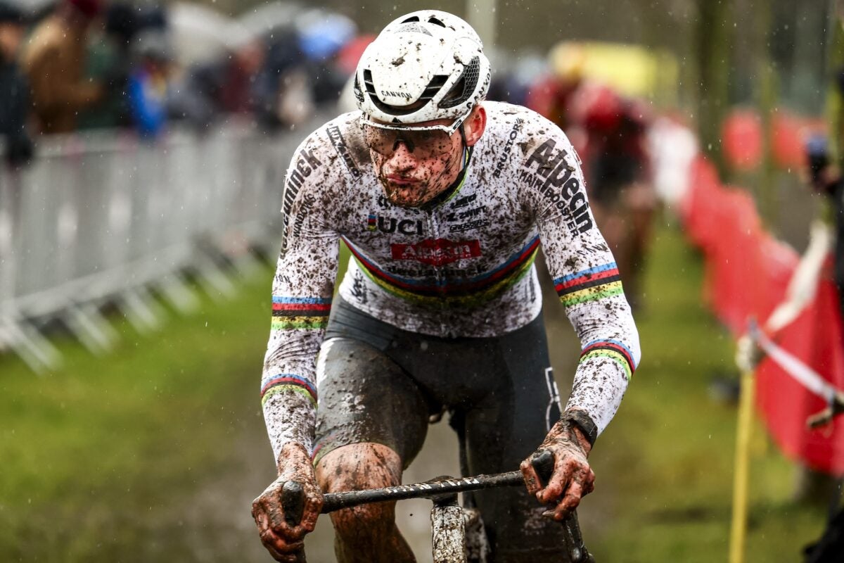 Mathieu van der Poel Imperious Again in UCI World Cup Hulst