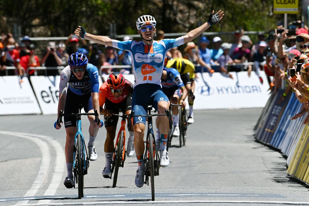 Santos Tour Down Under stage 5: Onley Delivers on Willunga Hill, Williams Edges into Lead