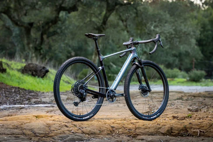 Giant revolt X gravel bike