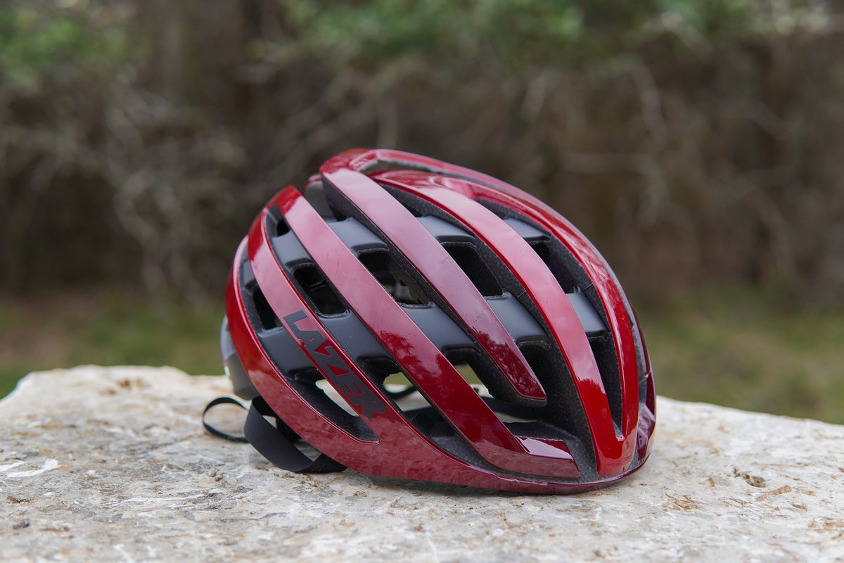 Lazer Z1 KinetiCore Helmet Review: The Lightest Helmet I've Used