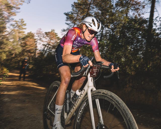 From WorldTour Soigneur to Pro Gravel Racer, This is Geerike Schreurs