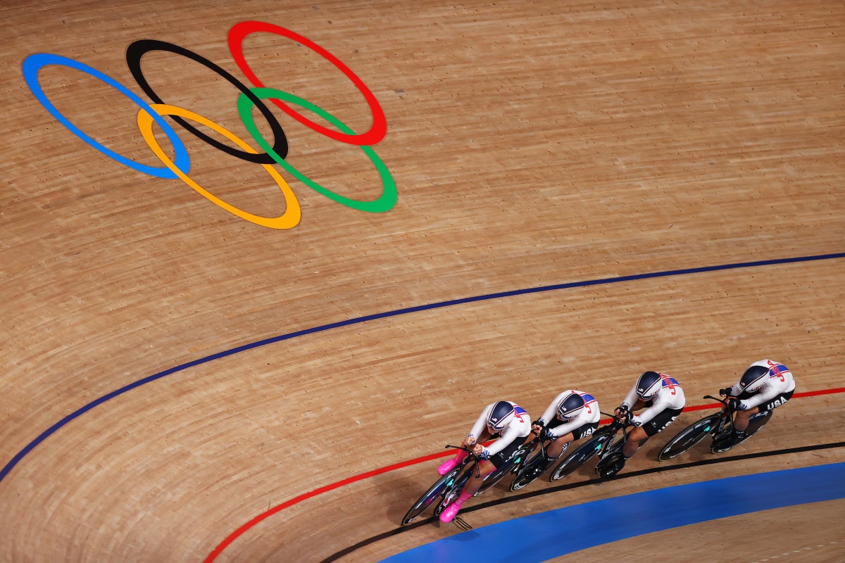 Chloe Dygert, Megan Jastrab, Jennifer Valente, Emma White of Team United States sprint during the Women's team pursuit finals, bronze medal of the Track Cycling on day eleven of the Tokyo 2020 Olympic Games at Izu Velodrome on August 03, 2021 in Izu, Japan. (Photo by Justin Setterfield/Getty Images)