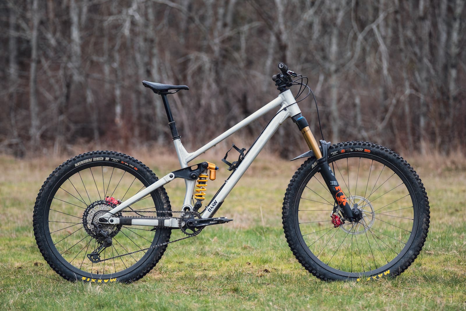 Pinkbike Digest: Dropper Posts Are Out, Dropper Frames Are In, Plus Why ...